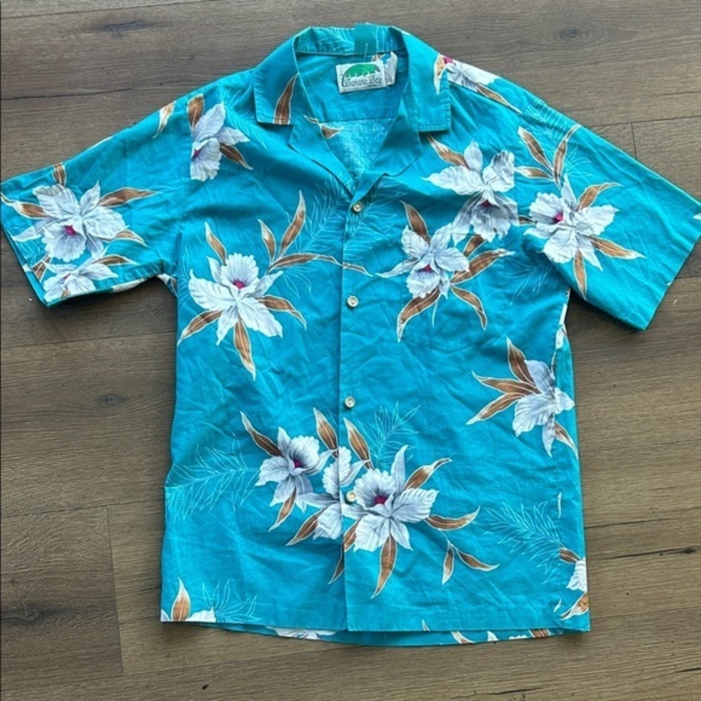 Banana Bay Vintage Hawaii Shirt. ! Medium